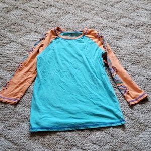 Girls long sleeve shirt, Aztec design